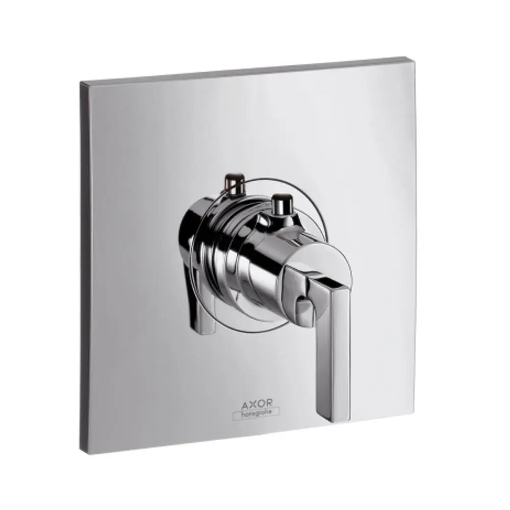Chromfarbener Unterputz-Wasserhahn mit Hebelgriff von AXOR, montiert auf quadratischer Plattenoberfläche. Simplistisches Design, geeignet für moderne Badezimmer.